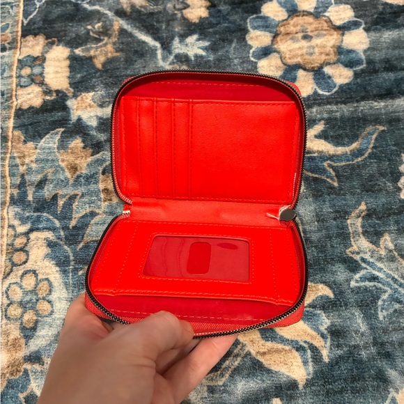 Strawberry Themed Wallet - Picture 6 of 6